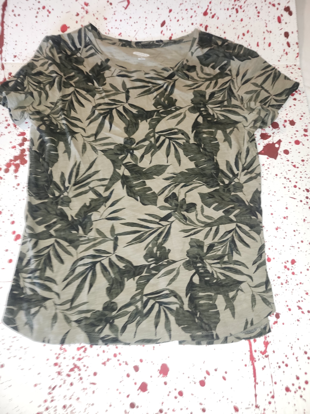 Old Navy Olive Green Leaf Print Short Sleeve Tee